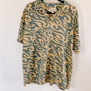 CRAZY SHIRT Blue and Cream Tribal Wave Short Sleeve Polo